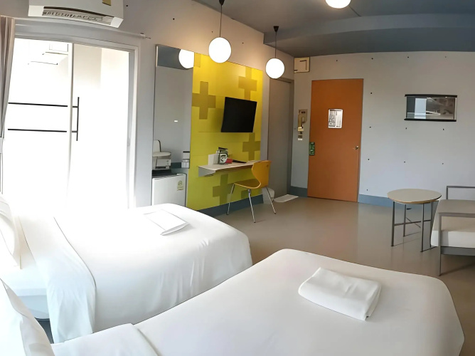 A+ Hotel