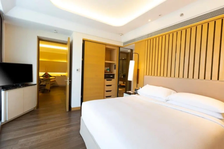 1 Bedroom Executive Double Suite