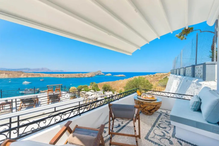 Lindos Shore Superior Studio