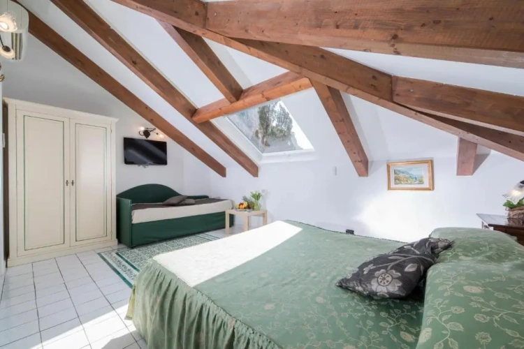 Quadruple Junior Suite with sea view