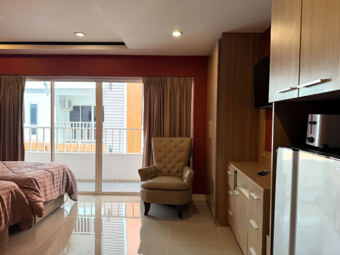 Cozy Studio With Balcony - Pratumnak Hill