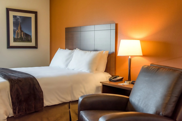 My Place Hotel - Anchorage, AK
