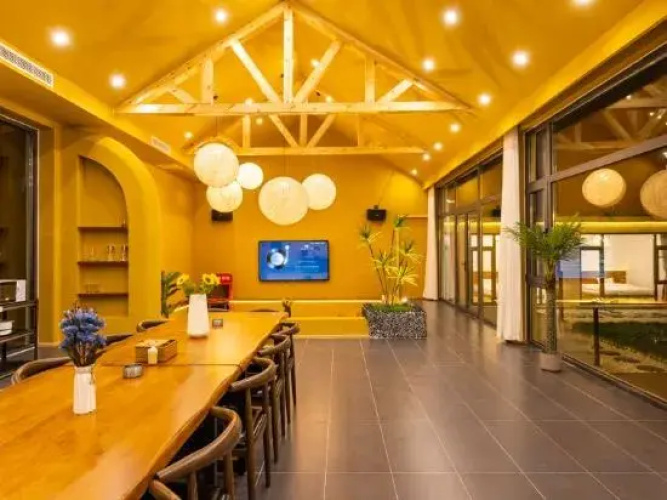 Enjoy Free Mountain and B&B