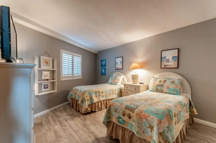 Edgewater Condominiums 801 Miramar Beach