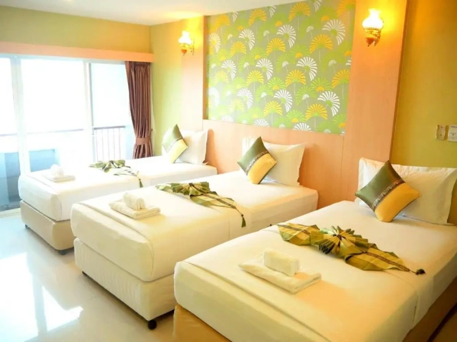 Deluxe Triple room
