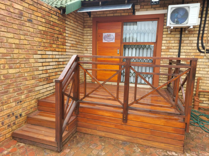 Twins Guest House Astoni