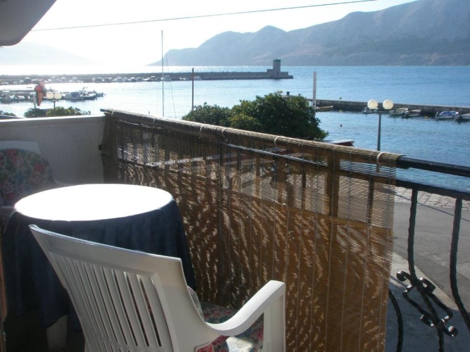 1 Bedroom Apartment with balcony