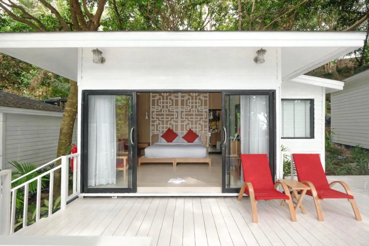 Deluxe Double Suite with ocean view