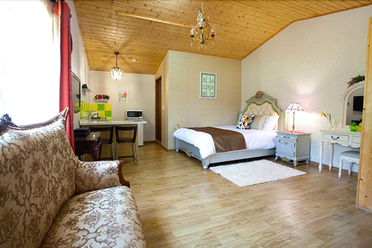 Guest rooms