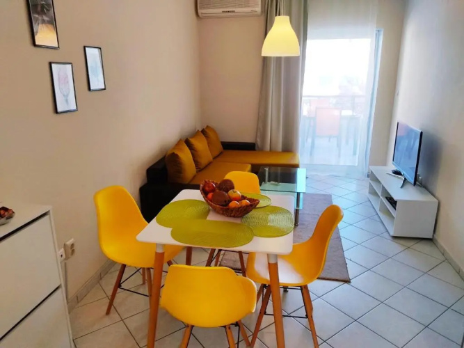 Golden Sky 3 Apartment