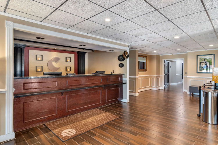 Comfort Inn & Suites Athens North