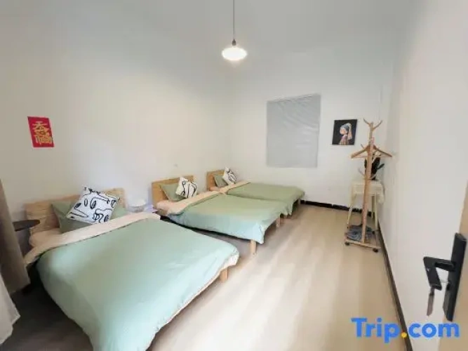 Bed in Dorm (female dorm)
