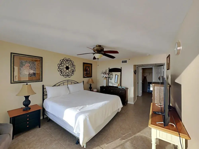 Long Beach Resort Tower II #1203