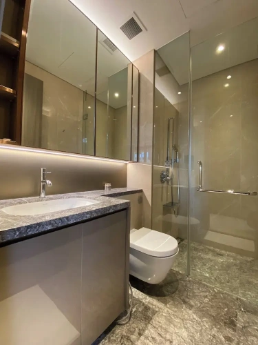 1 Bedroom Club Suite with balcony and with pool view