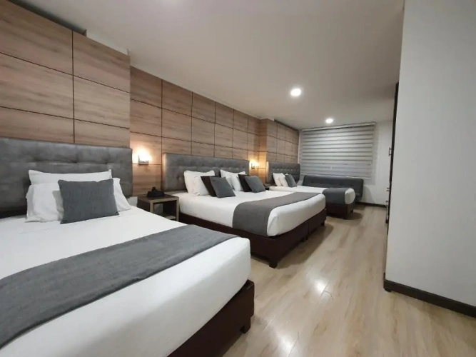 Deluxe Quadruple room