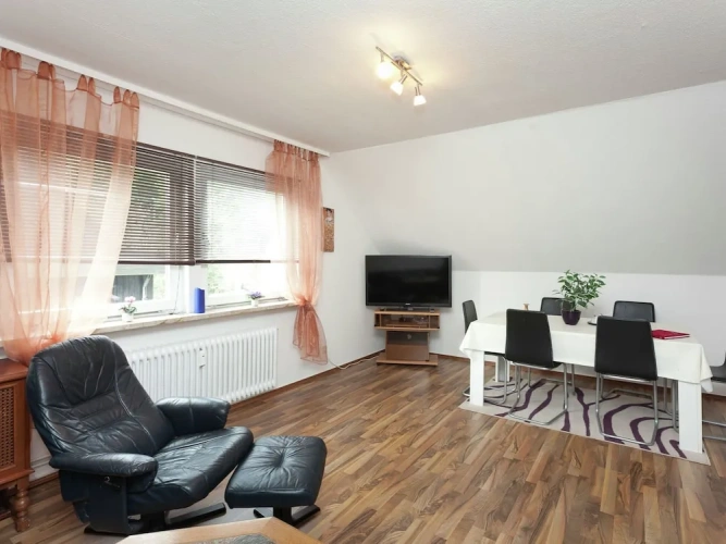 2 Bedrooms Classic Apartment