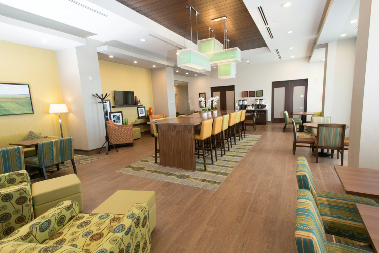 Hampton Inn by Hilton Lloydminster photo 28