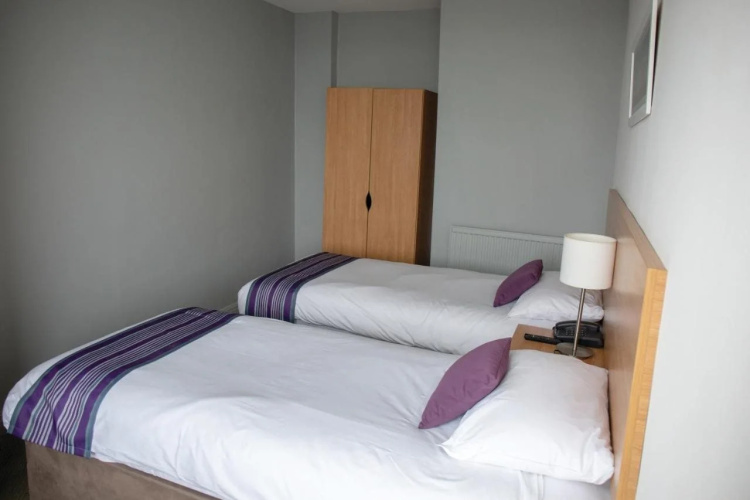 Strathmore Hotel