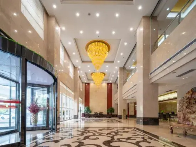 Vincent International Hotel