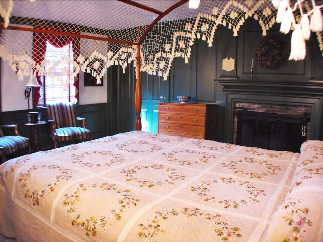 Whitehall Mansion Inn