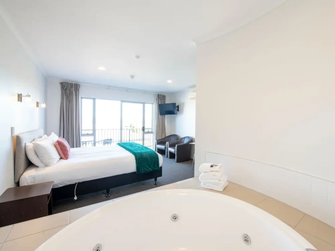 Executive Suite with balcony
