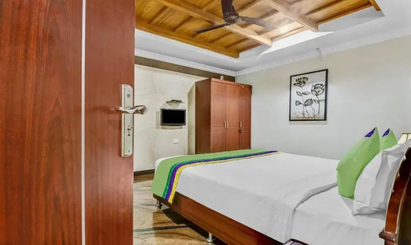 Premium room