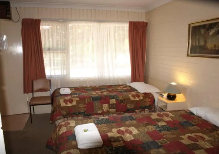 Standard Triple room with balcony