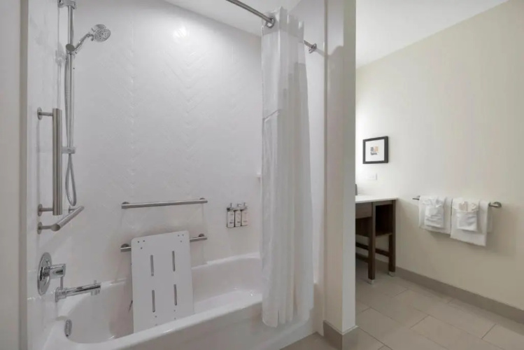 Holiday Inn Chicago Tinley Park photo 12