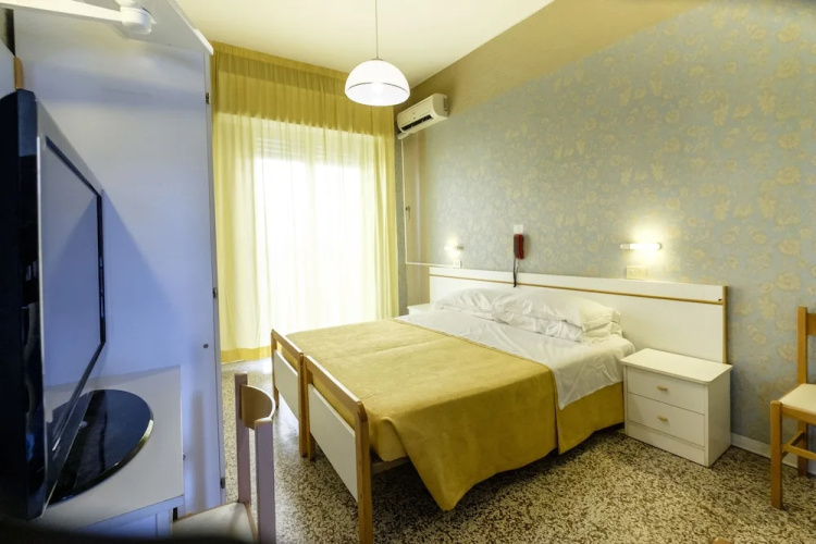 Hotel Giumer