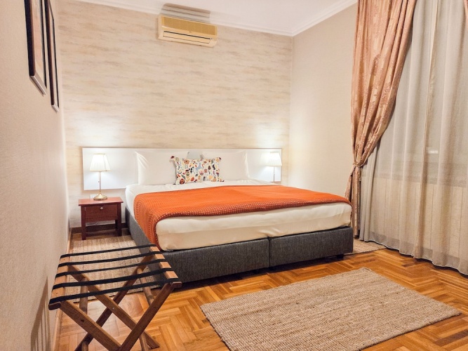 1 Bedroom Classic Double room with courtyard view