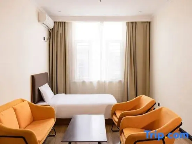 Business Triple Suite