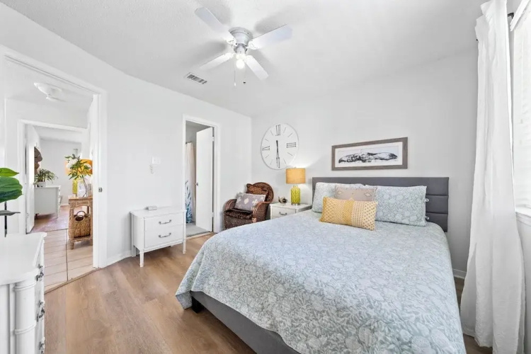 Wolf Bay Villas 209