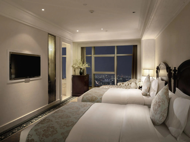 Yinxin Century Hotel
