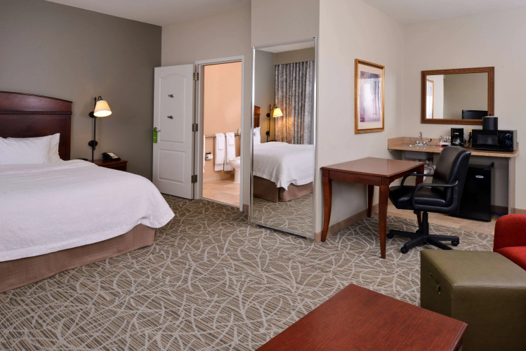 Hampton Inn by Hilton Litchfield