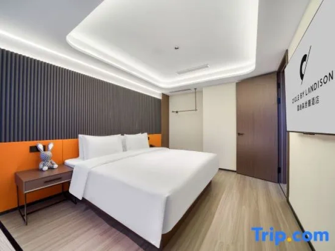 1 Bedroom Luxury Double Suite