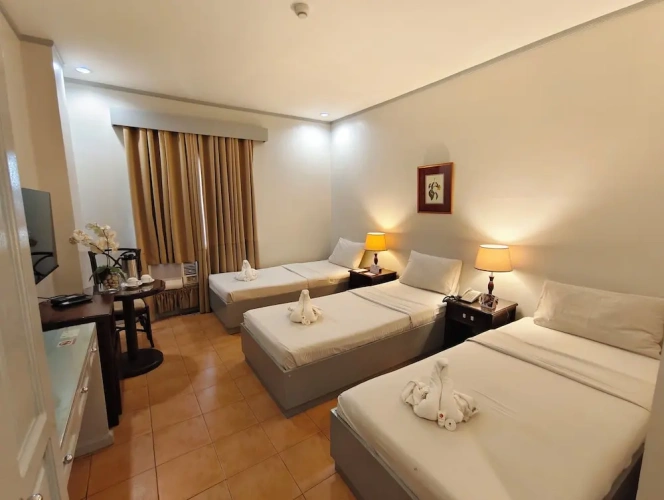 Superior Triple room