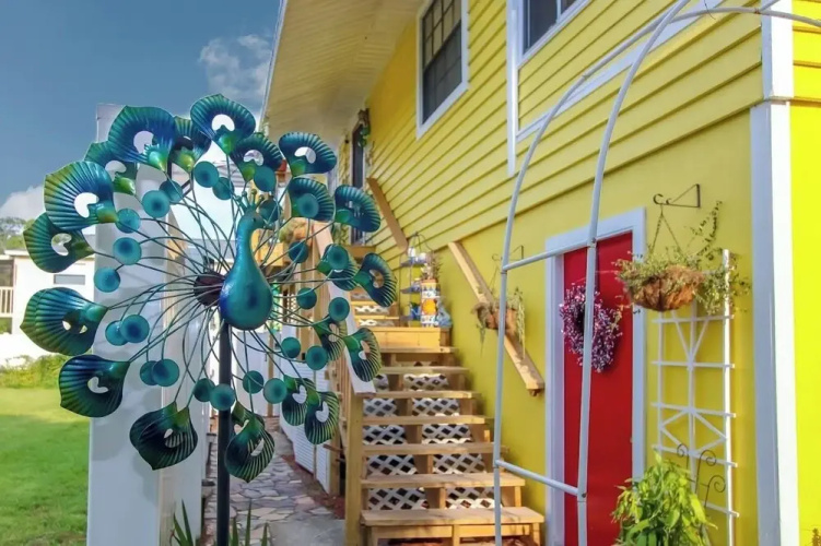 The Sunburst Oasis