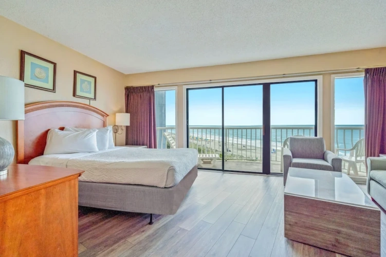 1 Bedroom Standard room with balcony and beachfront