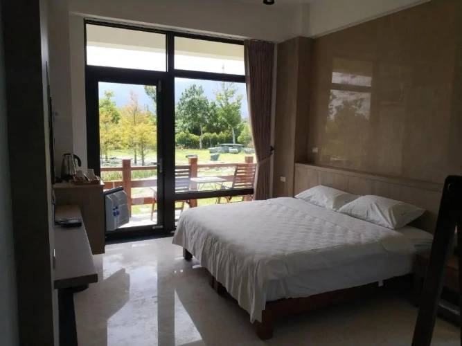 Standard Double room with garden view