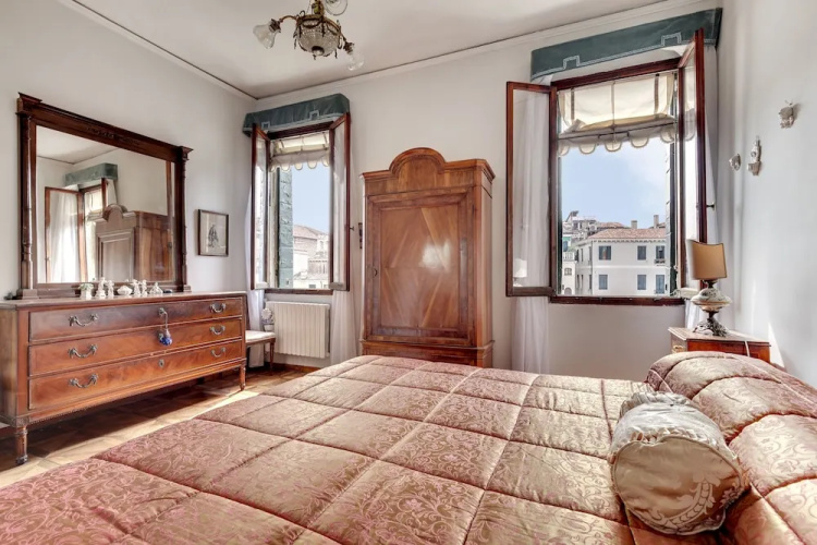 San Vidal - WR Apartments