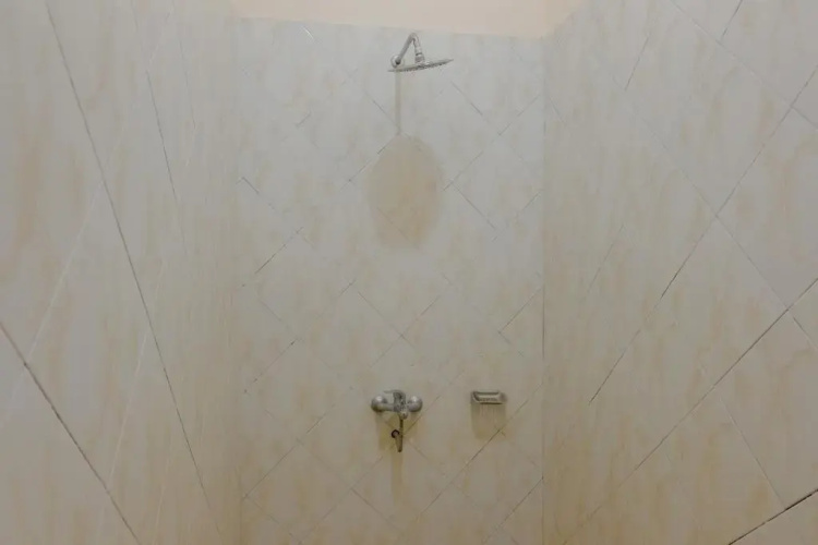Hotel O Dewi