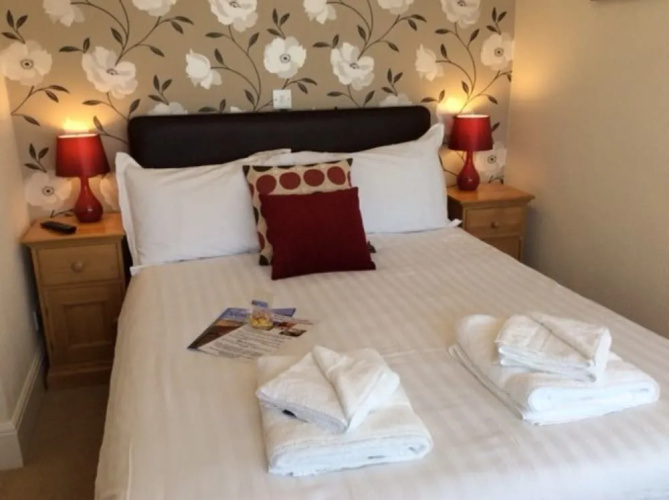 Lysander Hotel