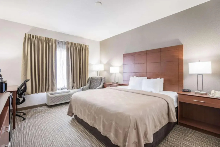 Best Western Countryside Inn