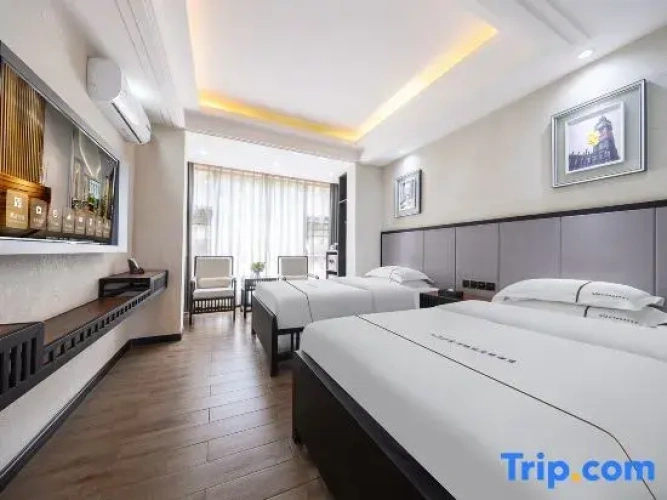 Premium Twin room