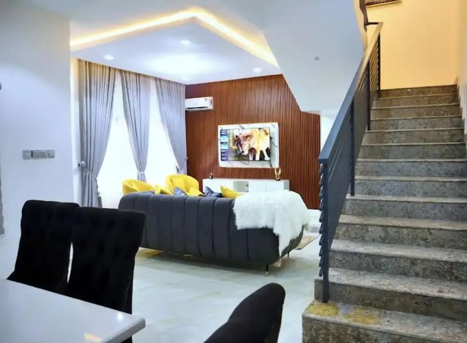 Duplex 16 Apartments