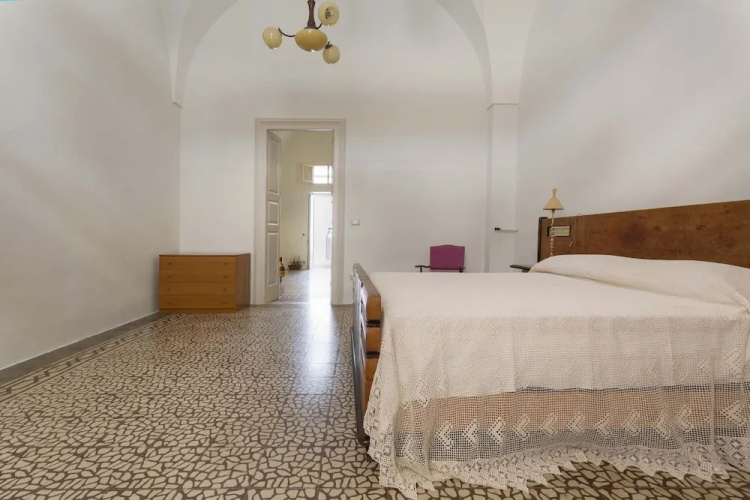 2082 Casa Gegè