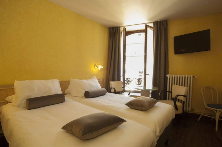 Hotel de la Poste - Relais Napoléon III