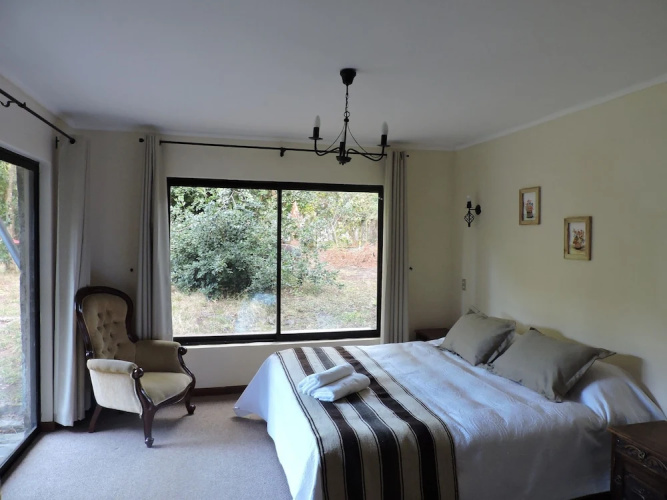 Casa de Noah Bed & Breakfast