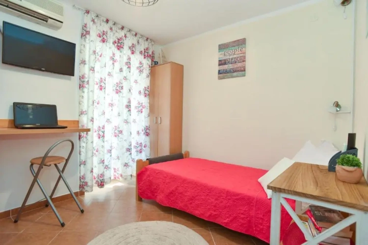 Standard Double room with view