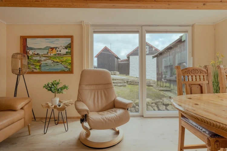 3 Bedrooms Comfort Cottage